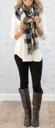 20+ Beautiful Outfits Inspired by Autumn #mydailypins.com #womencasualoutfits #womenfalloutfits #womenfashionideas