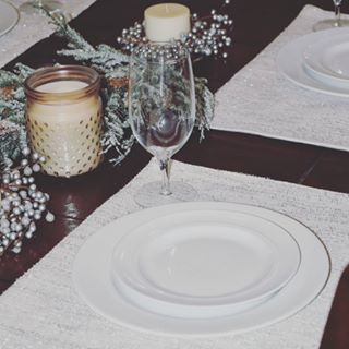 Find out how to set your home up for the holidays with @Libbey Signature Collection. #CelebrateThis #IC #ad