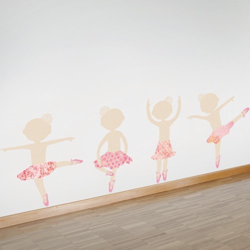 wall-decal-dancers-with-skirts-2933