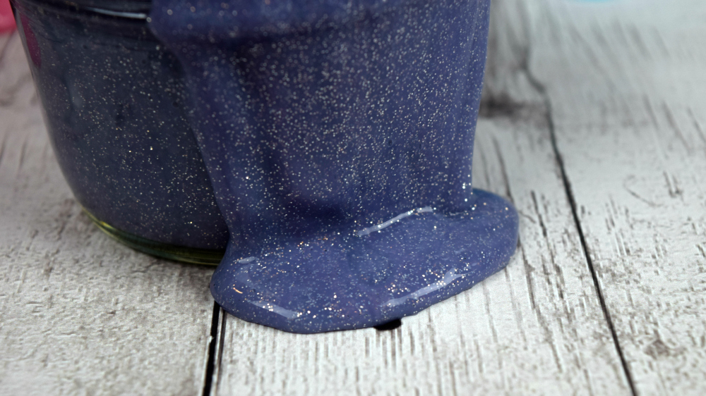 DIY Glittered Slime3