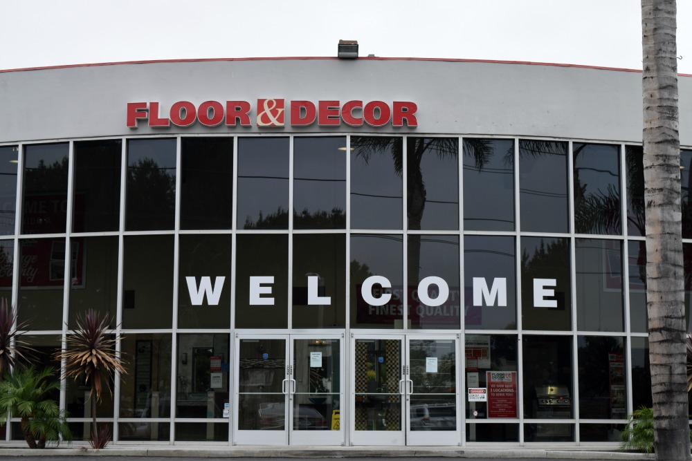 Floor & Decor