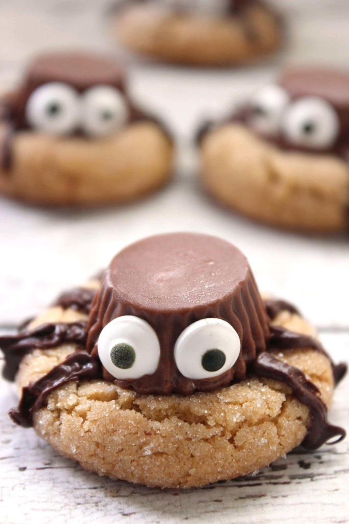 Halloween Spider Cookies Recipe – an easy and delicious Halloween treat